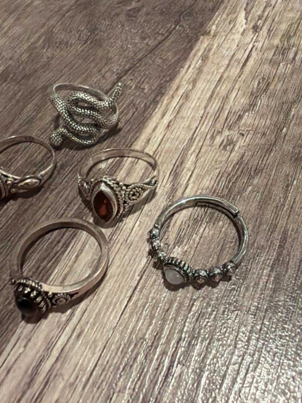 Bundle Of Crystal Rings - Picture 4 of 4